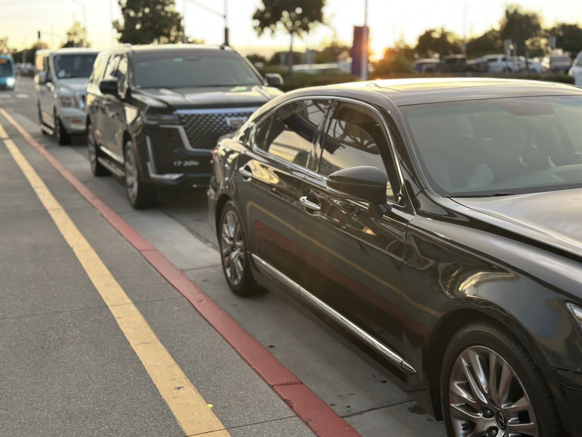 Book Ontario Airport Limo – Premium Ground Transportation